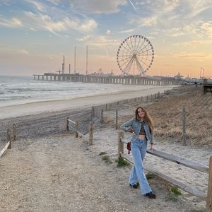 Hi! I’m carissa and i love to shop!